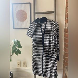 Chicos Houndstooth Twin Sweater Set - US 0